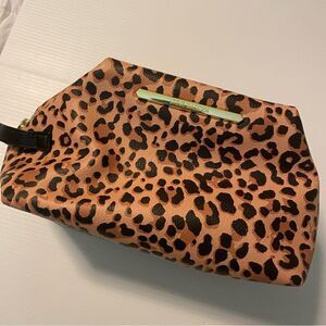 Steve Madden cheetah print make-up travel bag 6x9x6.5